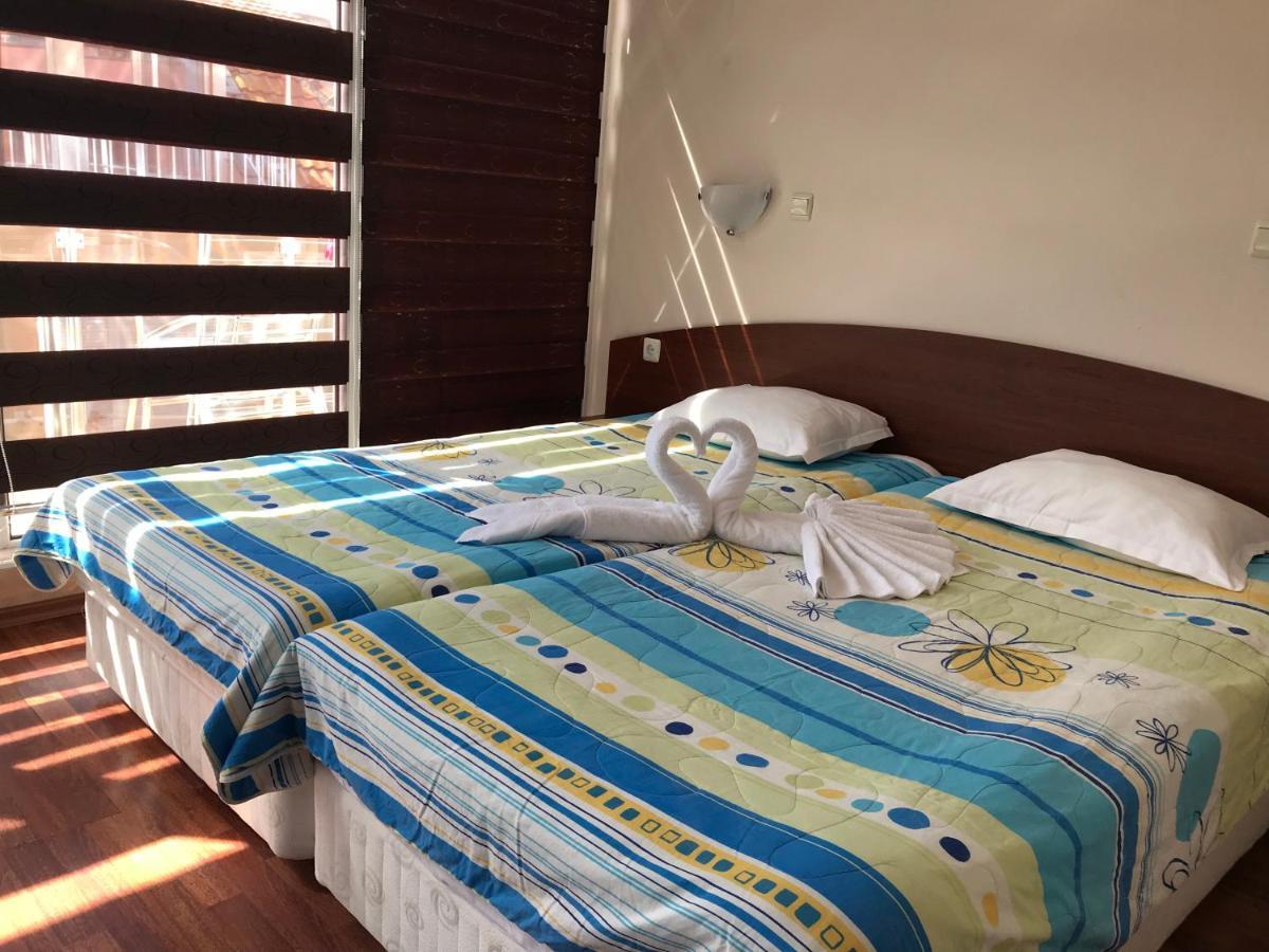 Red House Guest House Nesebar Exterior foto