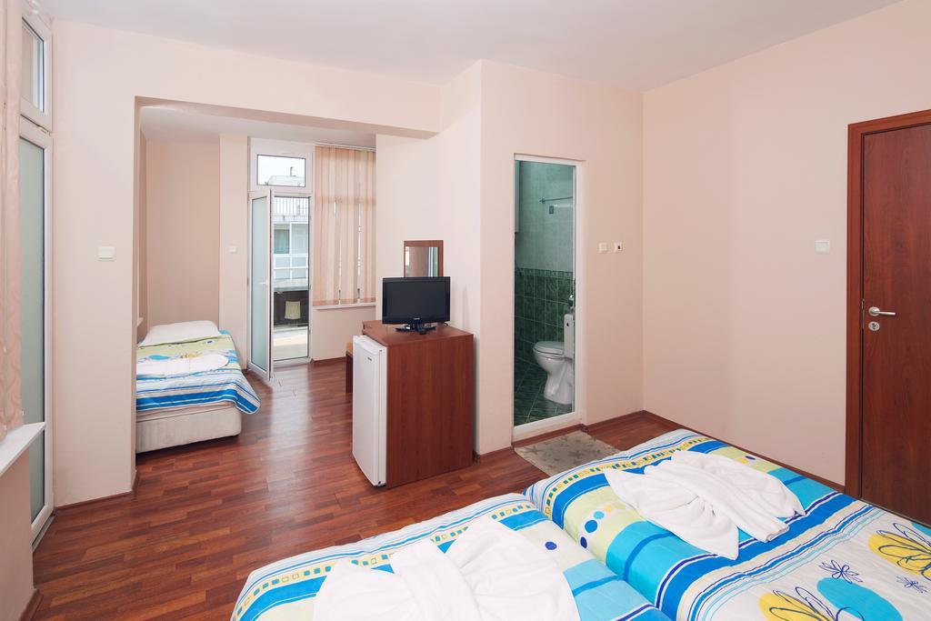 Red House Guest House Nesebar Exterior foto