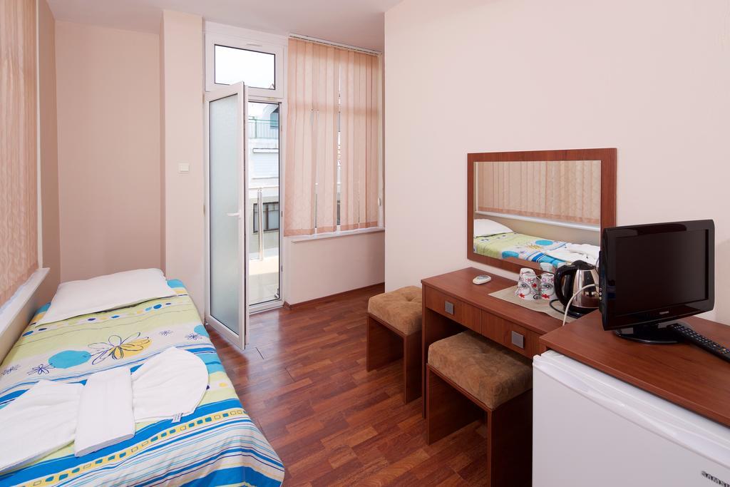 Red House Guest House Nesebar Quarto foto