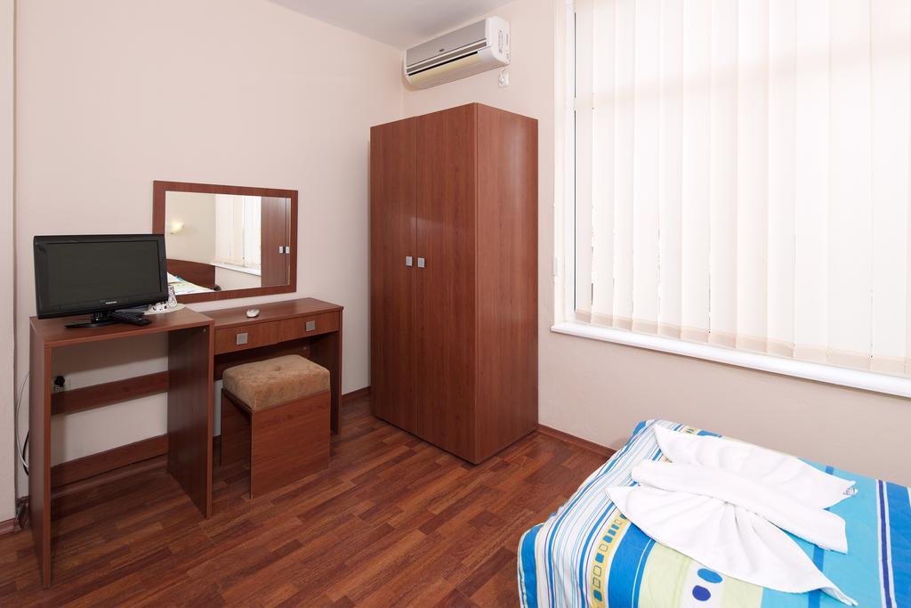 Red House Guest House Nesebar Quarto foto