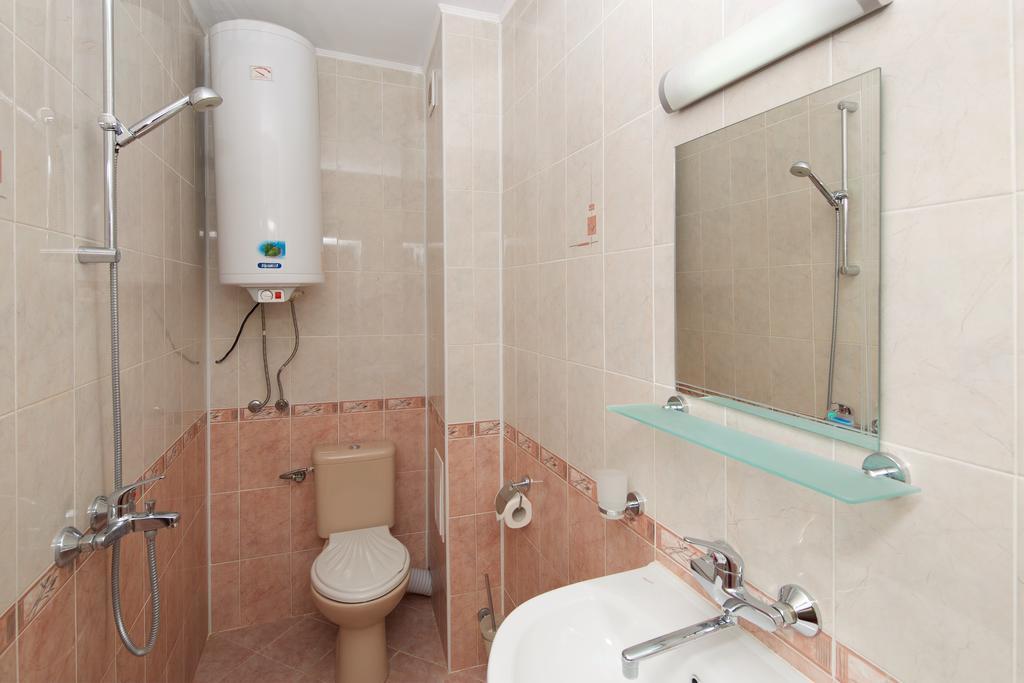 Red House Guest House Nesebar Quarto foto