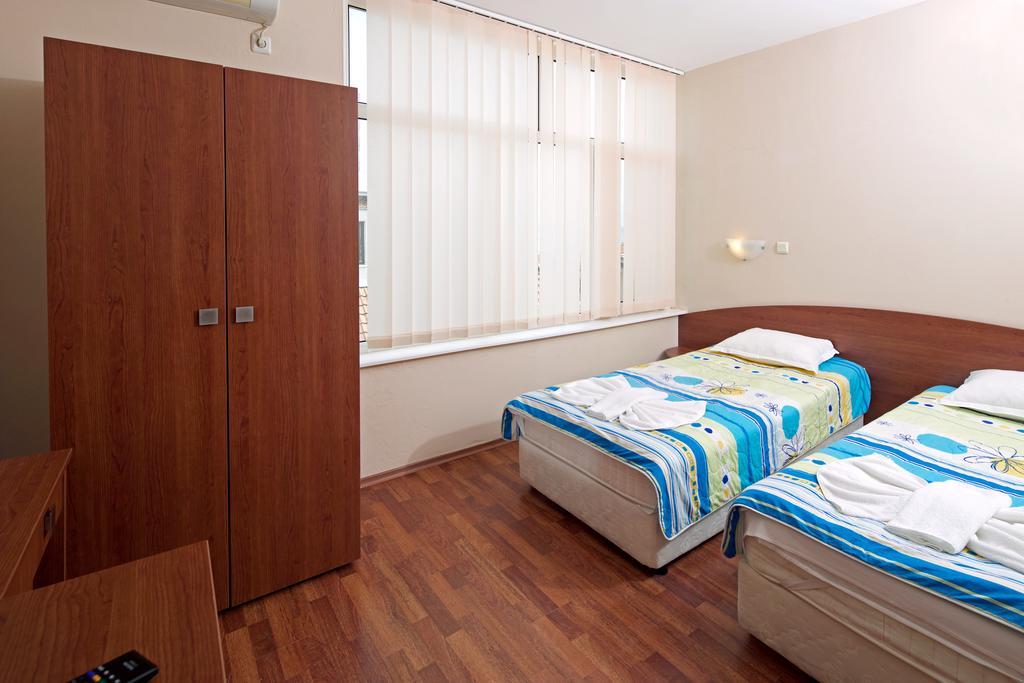 Red House Guest House Nesebar Exterior foto